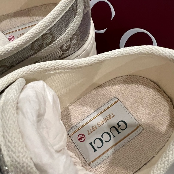 New Gucci Silver Metallic Tennis 1977 Trek GG Monogram Platform Sneakers - Picture 7 of 12